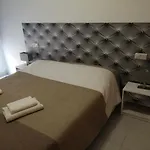 Casas - Playa Del Cura 2 *